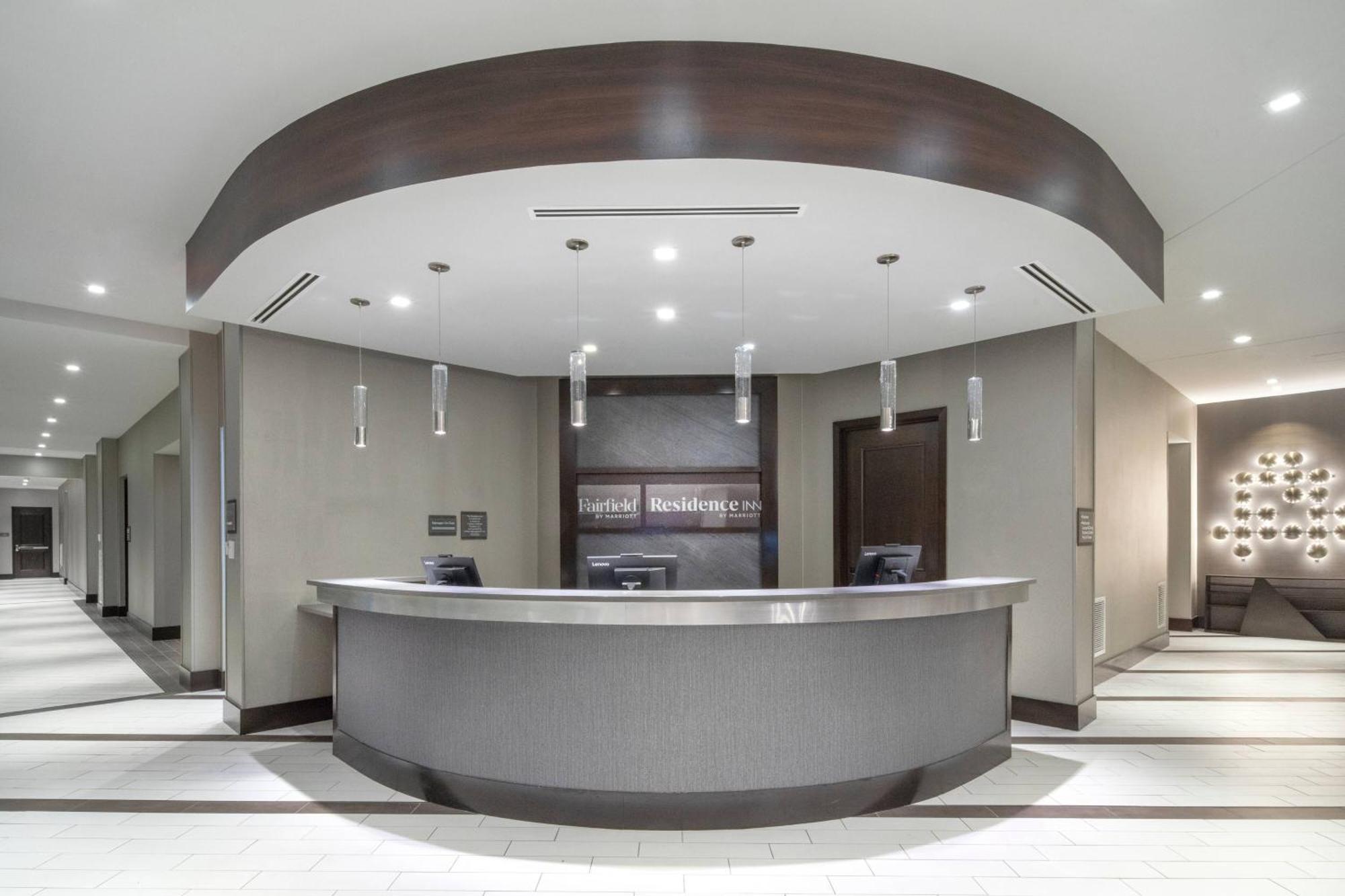 Fairfield Inn & Suites By Marriott Boston Logan Airport/Челси Екстериор снимка